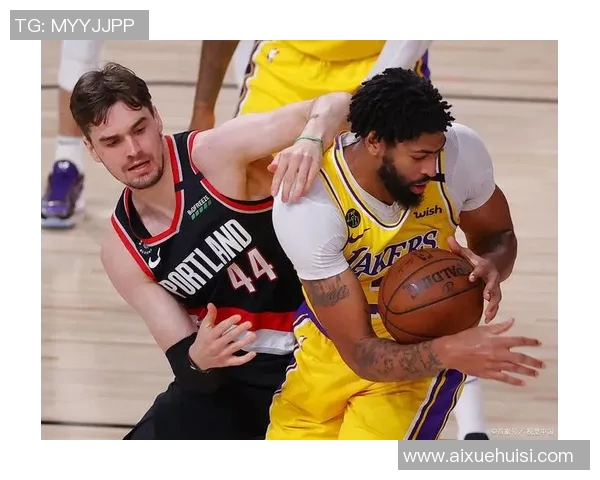 哈雷斯彻与苏黎世的激烈对决揭示了足球战术的新趋势与球队实力的较量